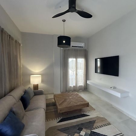 The Noverian Bios Santorini Boutique Hotel Φηρά Δωμάτιο φωτογραφία