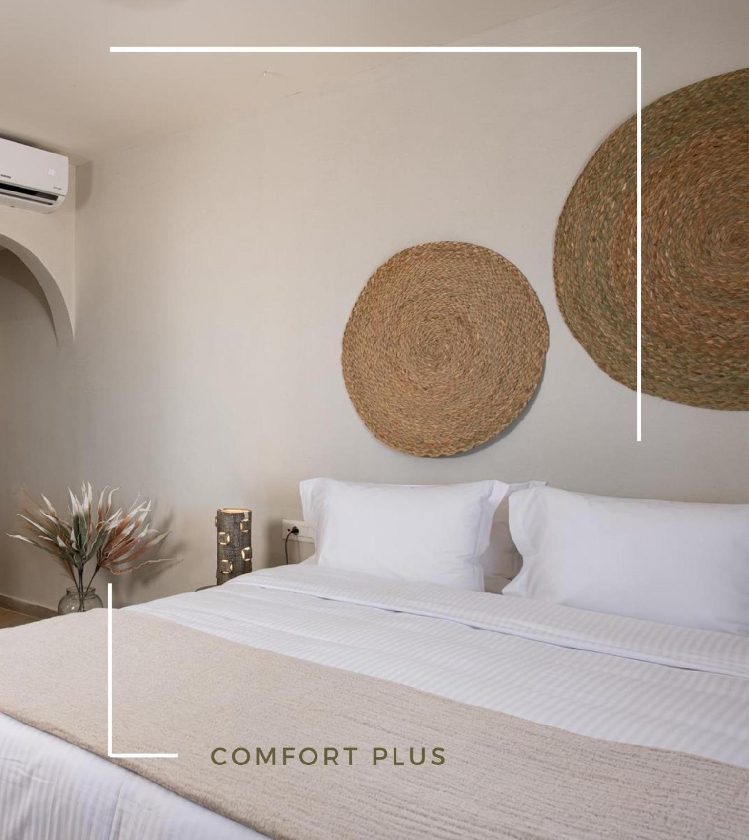 The Noverian Bios Santorini Boutique Hotel Φηρά Δωμάτιο φωτογραφία