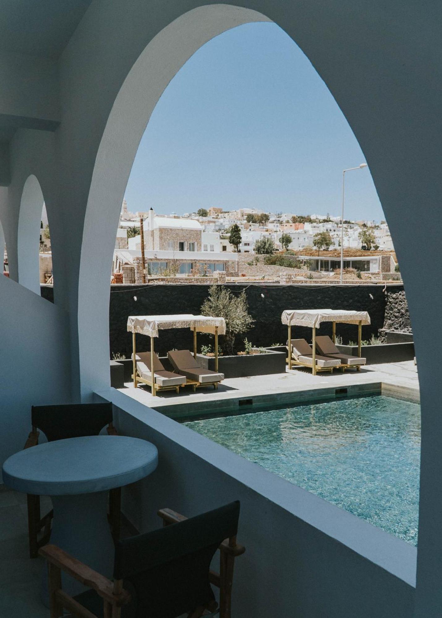 The Noverian Bios Santorini Boutique Hotel Φηρά Δωμάτιο φωτογραφία